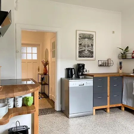 Modern Und Ruhig In * Elmshorn