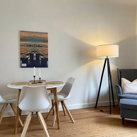 Modern Und Ruhig In Appartamento