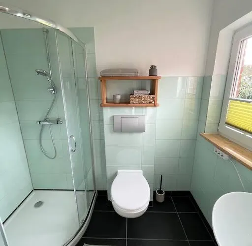 Modern Und Ruhig In * Elmshorn