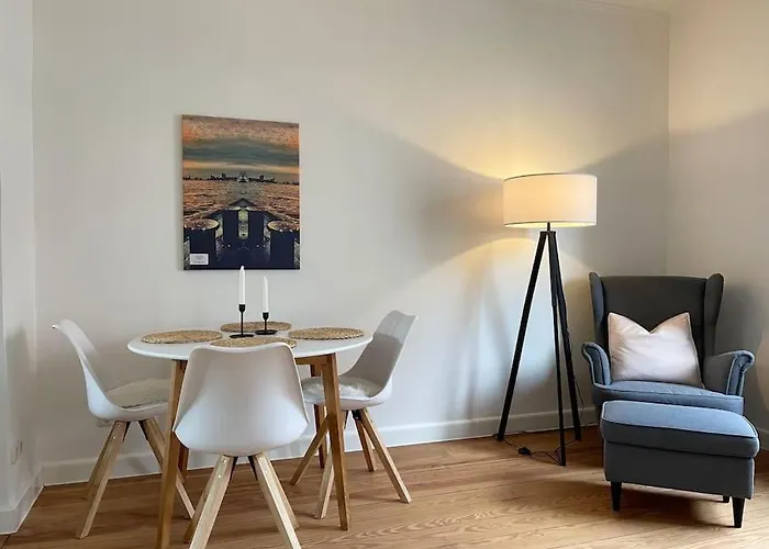 Modern Und Ruhig In Apartman